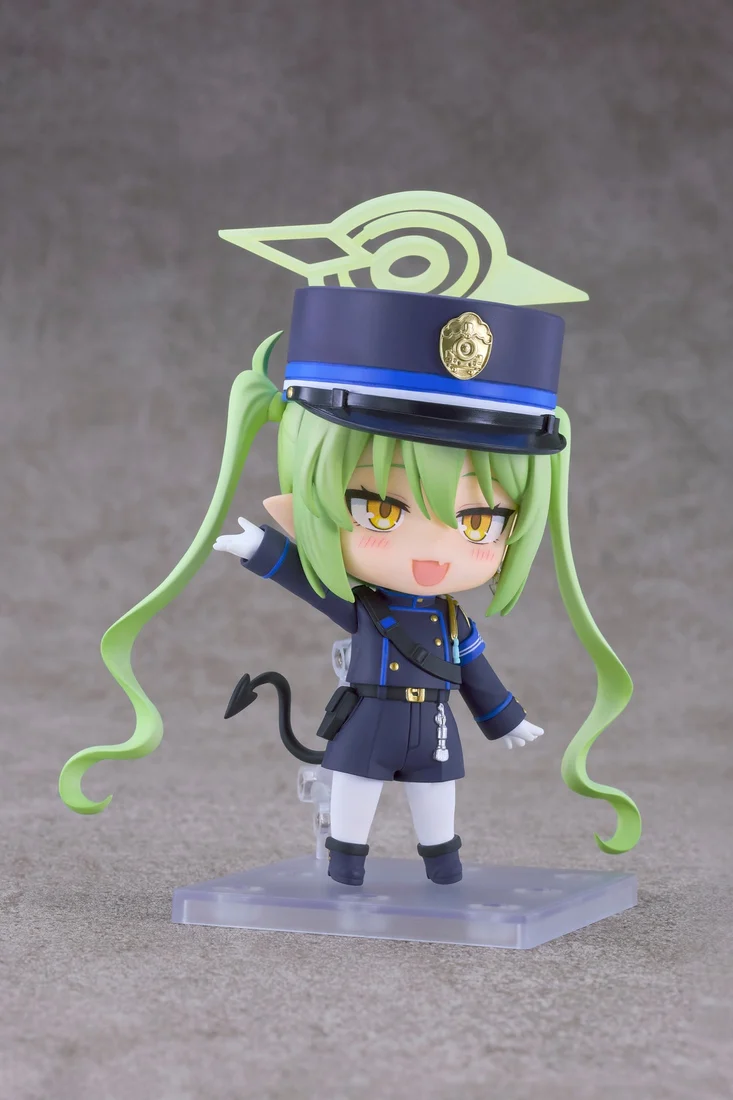 ノゾミの舌を出した表情。手作業の彩色には個体差があるとメーカーが案内しています。